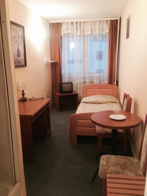 Hotel 212 Warszawa Rum bild